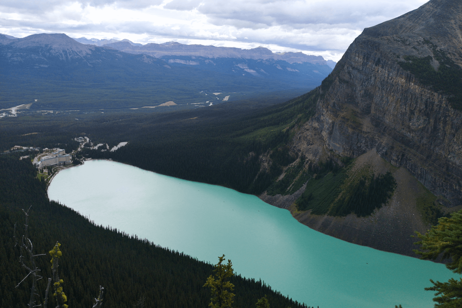 Vue Lake Louise sommet Big Beehive